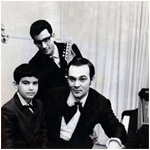 В Клубе моряков перед концертом с гитаристом Рафиком Джафаровым и его племянником Рауфом Джафаровым. Баку, 1967 г.